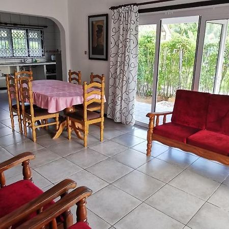 Chez Marva Grande Villa Corossol 3 A 12 Personnes La Digue Dış mekan fotoğraf