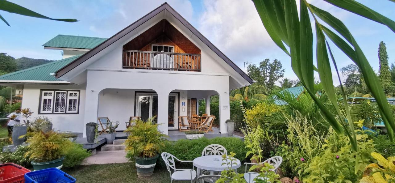 Chez Marva Grande Villa Corossol 3 A 12 Personnes La Digue Dış mekan fotoğraf