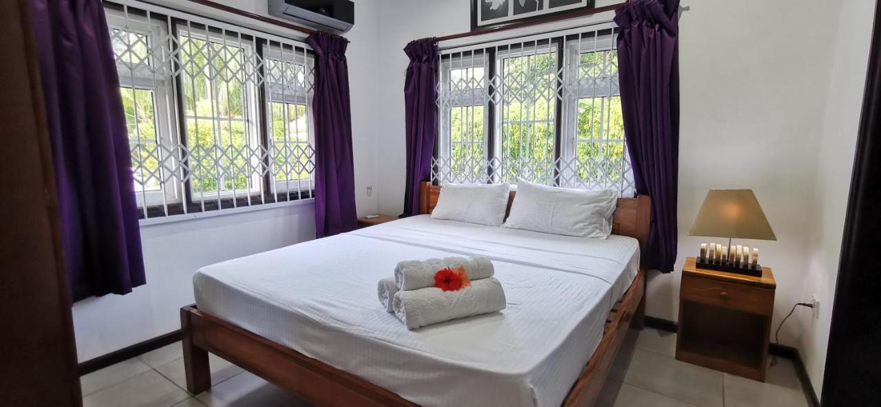 Chez Marva Grande Villa Corossol 3 A 12 Personnes La Digue Dış mekan fotoğraf