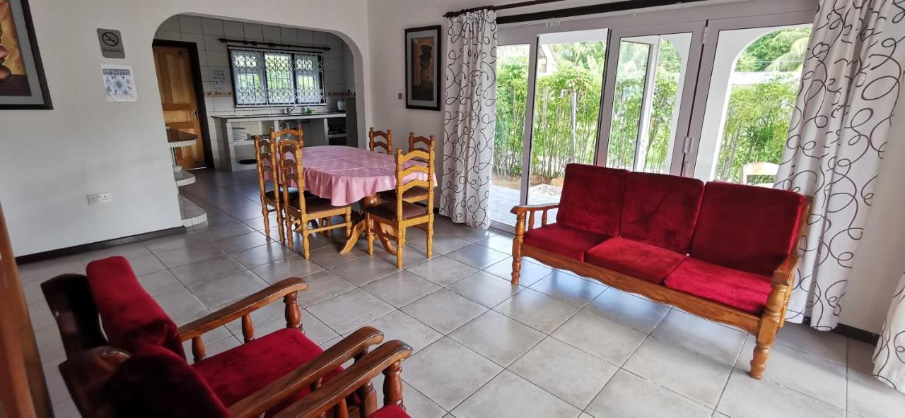 Chez Marva Grande Villa Corossol 3 A 12 Personnes La Digue Dış mekan fotoğraf